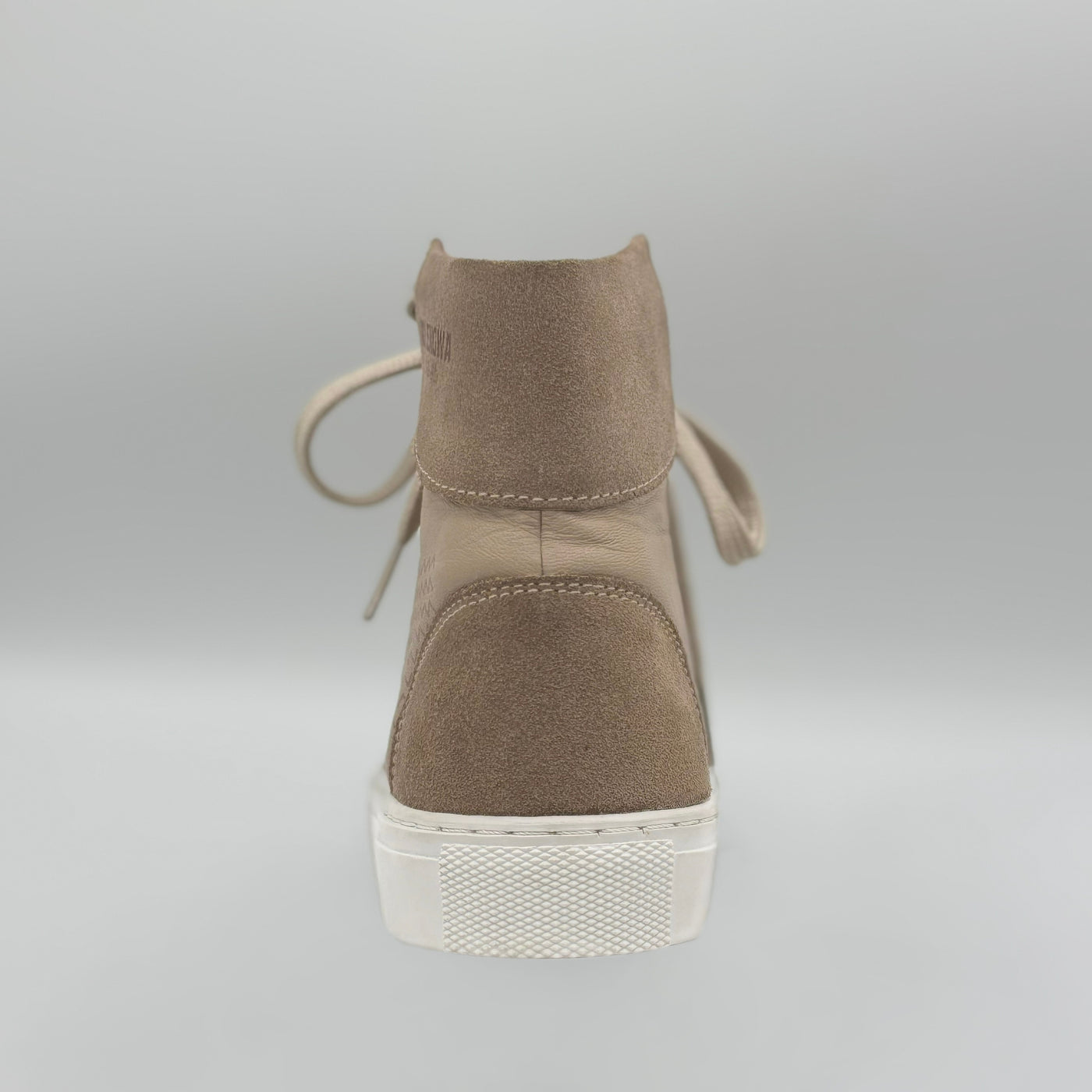 Nolengwa Cielo Alto High-Tops